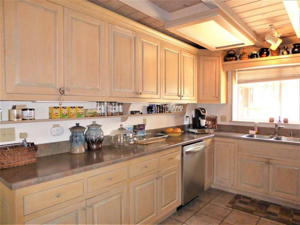 Dream Getaway-Secluded Hot Spa-Walk To Village-Walk To Pineknot Trailhead-Plus King Bed! Big Bear Lake Bagian luar foto